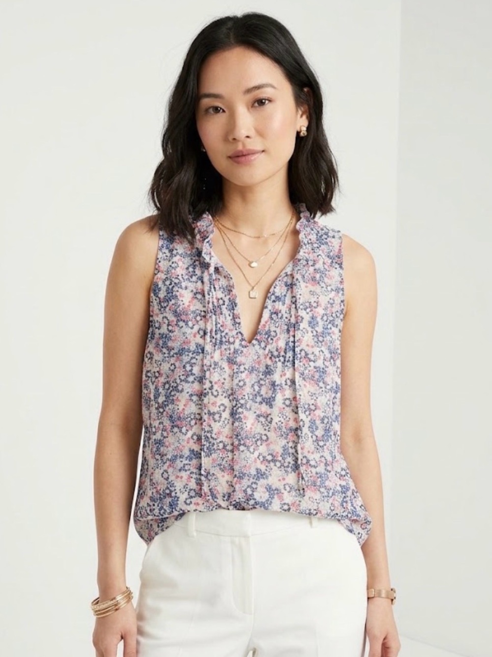 Sanctuary Floral Ruffle Neck Tiered Sleeveless Blouse